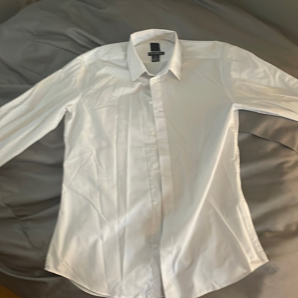 White dress shirt